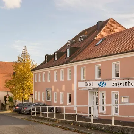 Hotel Bayernhof 3*